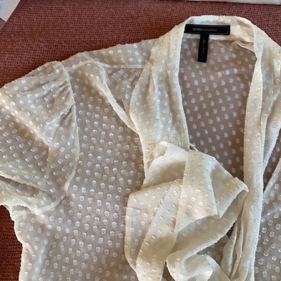 BCBG Max Azria Sheer Tie Flowy Blouse - Picture 5 of 9